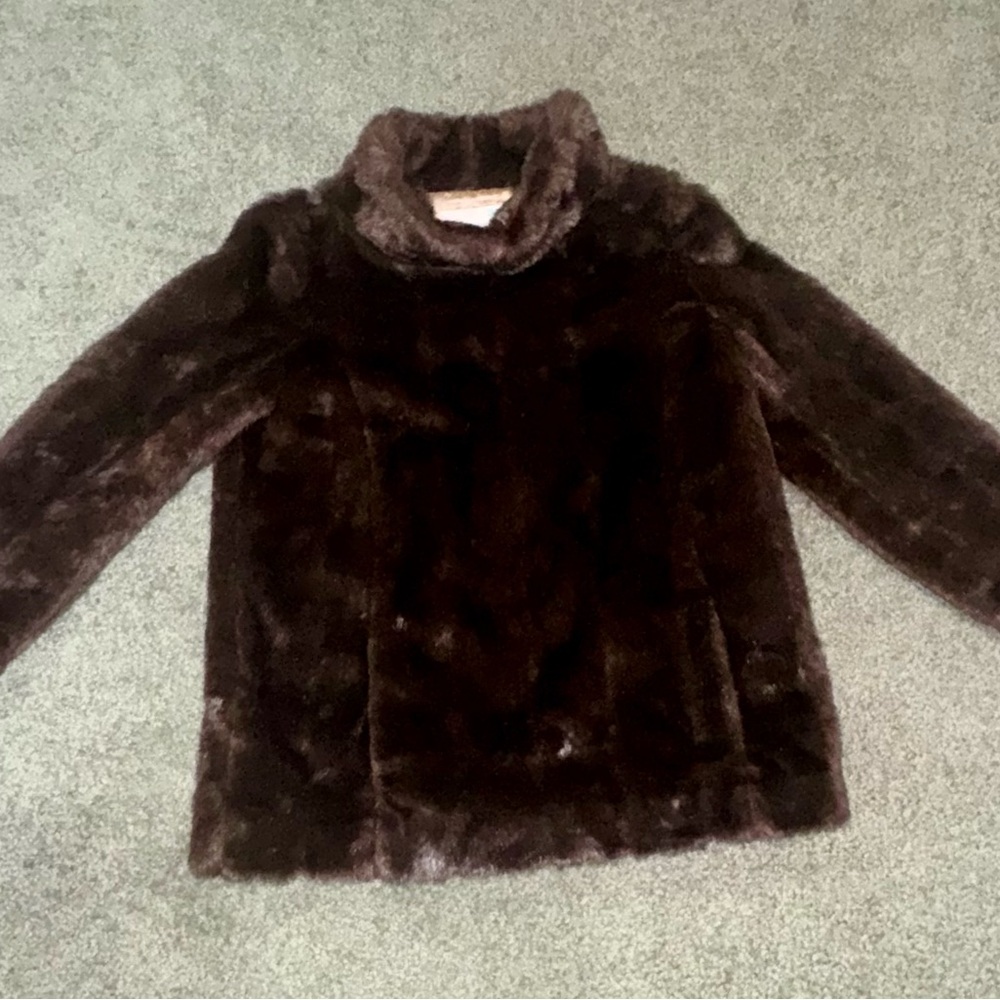 Luxurious Brown Faux Fur Coat
